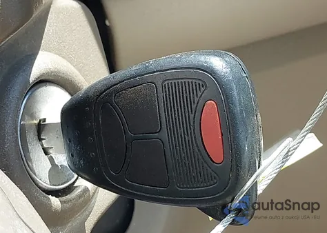 2008 Jeep Liberty Sport из США, поврежденный, VIN 1J8GN28K28W193545